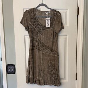 Brown Short Sleeve Dress